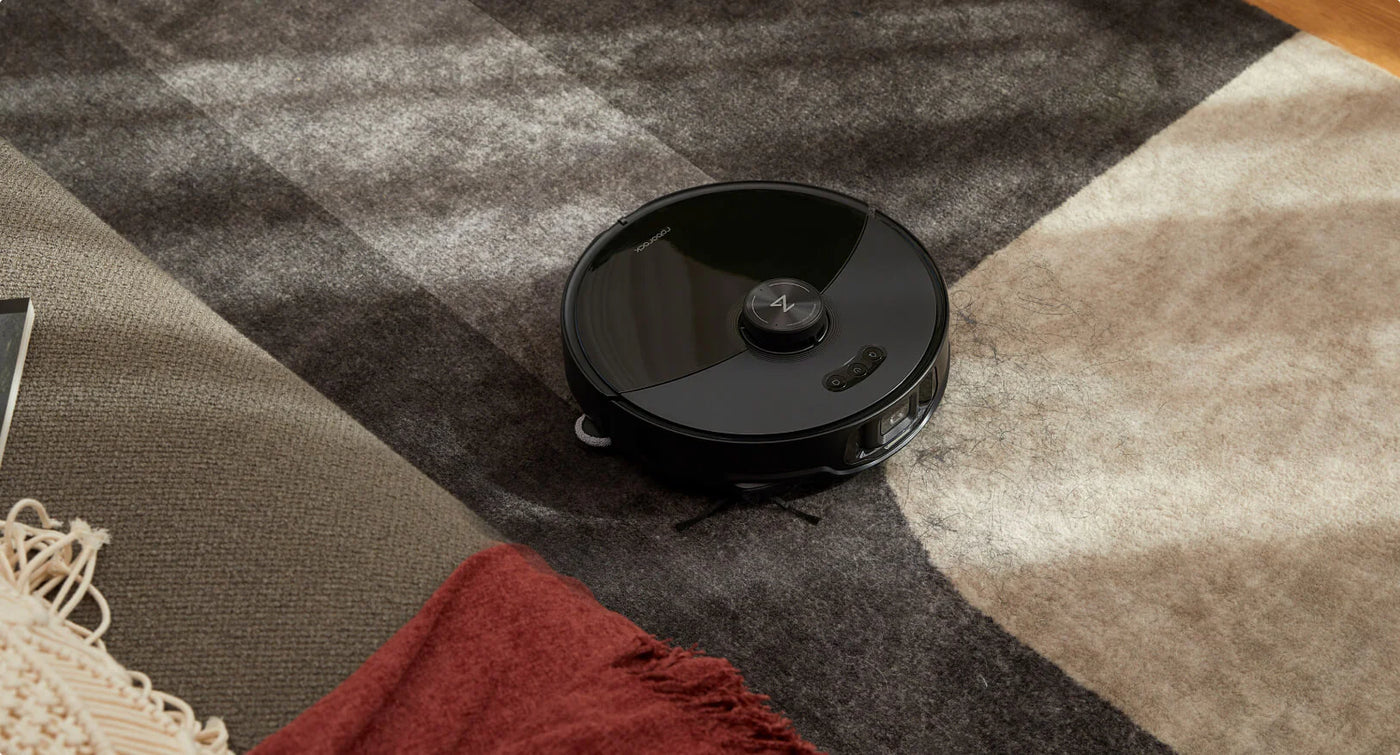 Roborock Online robotic vacuum to clean carpet image 1
